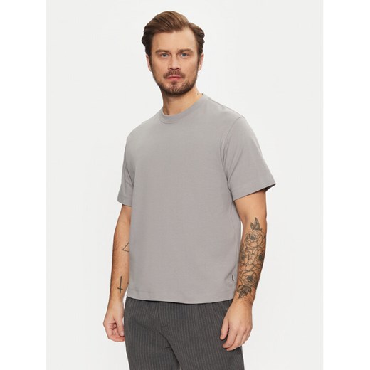 Jack&Jones T-Shirt Urban Edge 12254412 Szary Loose Fit ze sklepu MODIVO w kategorii T-shirty męskie - zdjęcie 182678162