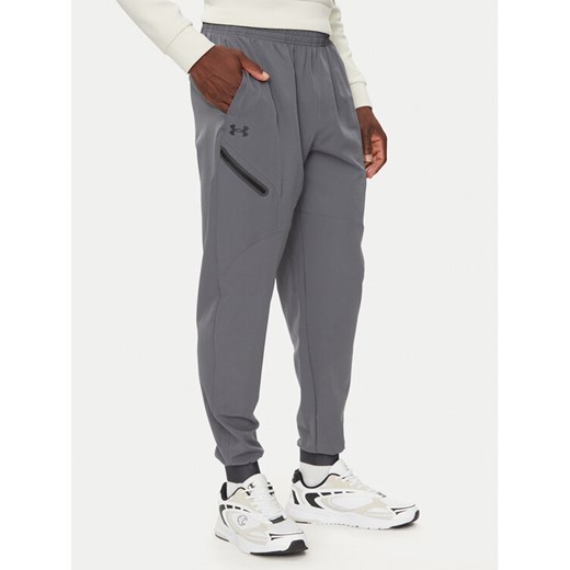 Under Armour Spodnie outdoor UA Unstoppable 1388823 Szary Loose Fit ze sklepu MODIVO w kategorii Spodnie męskie - zdjęcie 182678302