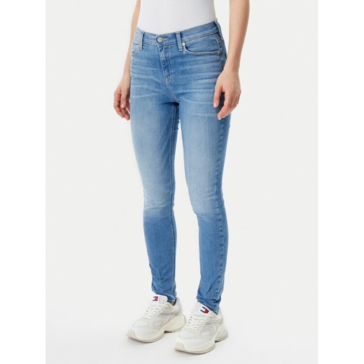 Tommy Jeans Jeansy Nora DW0DW20585 Niebieski Skinny Fit ze sklepu MODIVO w kategorii Jeansy damskie - zdjęcie 182679052