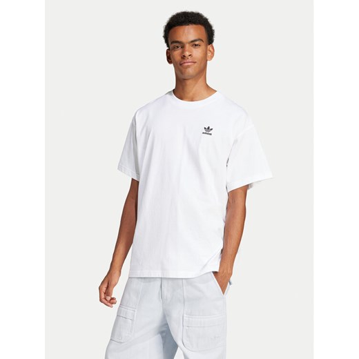 adidas T-Shirt Trefoil Essentials JD0373 Biały Oversize ze sklepu MODIVO w kategorii T-shirty męskie - zdjęcie 182679273