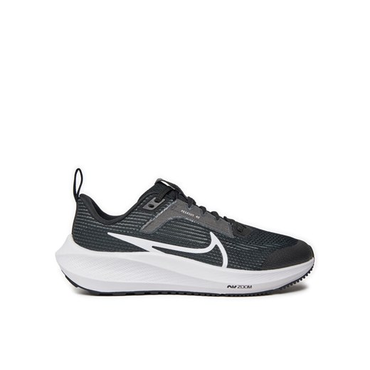 Nike Buty do biegania Air Zoom Pegasus 40 (GS) DX2498 001 Czarny ze sklepu MODIVO w kategorii Buty sportowe damskie - zdjęcie 182679634