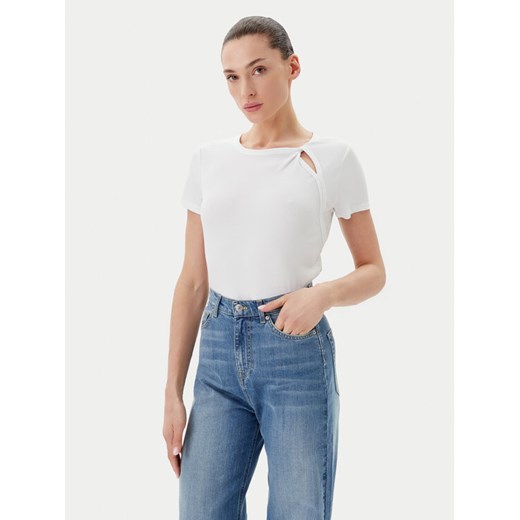 DKNY T-Shirt P51H8APJ Biały Regular Fit ze sklepu MODIVO w kategorii Bluzki damskie - zdjęcie 182682673