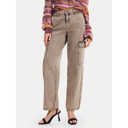 Desigual Jeansy Casandr 24WWDD96 Szary Straight Fit ze sklepu MODIVO w kategorii Jeansy damskie - zdjęcie 182682773