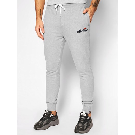 Ellesse Spodnie dresowe Nioro SHS08783 Szary Classic Fit ze sklepu MODIVO w kategorii Spodnie męskie - zdjęcie 182683964