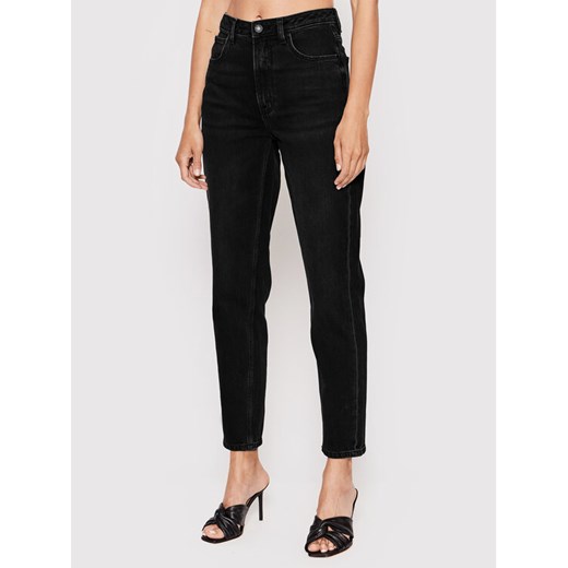 Guess Jeansy W2YA21 D4QD1 Czarny Mom Fit ze sklepu MODIVO w kategorii Jeansy damskie - zdjęcie 182684280