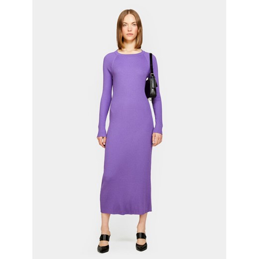 Sisley Sukienka dzianinowa 1B7YMV00M Fioletowy Slim Fit ze sklepu MODIVO w kategorii Sukienki - zdjęcie 182684560