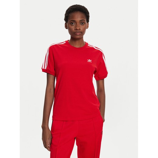 adidas T-Shirt 3-Stripes IR8050 Czerwony Regular Fit ze sklepu MODIVO w kategorii Bluzki damskie - zdjęcie 182684741