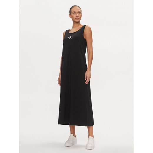 Calvin Klein Jeans Sukienka letnia Monologo J20J223702 Czarny Loose Fit ze sklepu MODIVO w kategorii Sukienki - zdjęcie 182685032