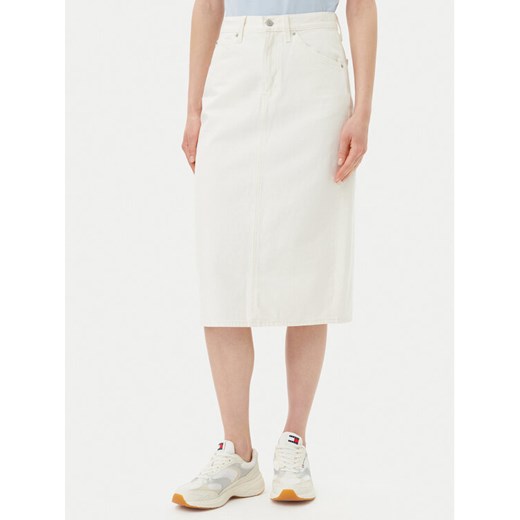 Levi's® Spódnica jeansowa 001VH-0002 Écru Regular Fit ze sklepu MODIVO w kategorii Spódnice - zdjęcie 182685072