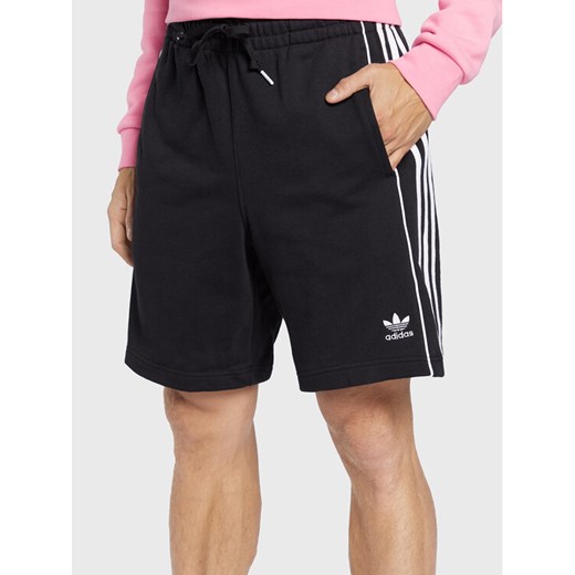 adidas Szorty sportowe Rekive HK7307 Czarny Regular Fit ze sklepu MODIVO w kategorii Spodenki męskie - zdjęcie 182685184