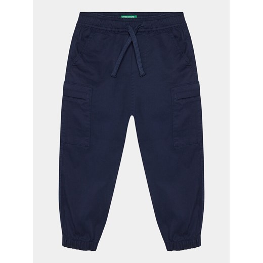 United Colors Of Benetton Joggery 4HK2GF013 Granatowy Regular Fit ze sklepu MODIVO w kategorii Spodnie i półśpiochy - zdjęcie 182685581