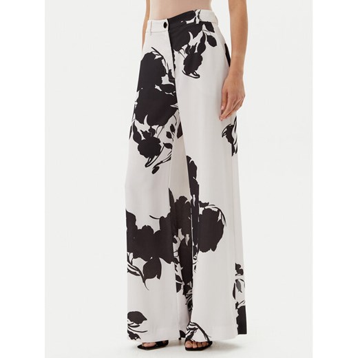 ACCESS FASHION Spodnie palazzo 53-5047-073 Biały Regular Fit ze sklepu MODIVO w kategorii Spodnie damskie - zdjęcie 182688050
