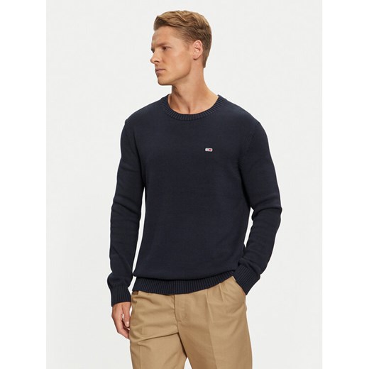 Tommy Jeans Sweter Essential DM0DM18370 Granatowy Slim Fit ze sklepu MODIVO w kategorii Swetry męskie - zdjęcie 182688084