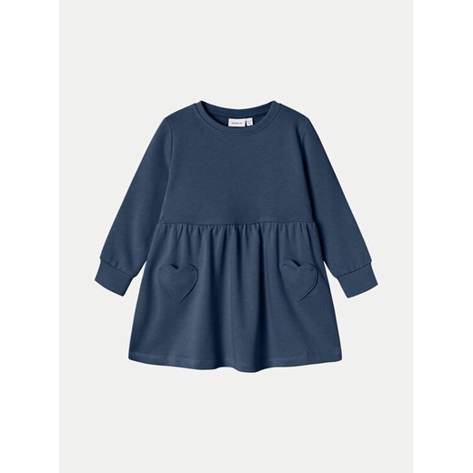 NAME IT Sukienka dzianinowa 13231933 Granatowy Relaxed Fit ze sklepu MODIVO w kategorii Sukienki dziewczęce - zdjęcie 182688280