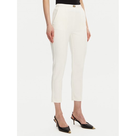 Elisabetta Franchi Spodnie materiałowe PA-076-51E2-V280 Biały Regular Fit ze sklepu MODIVO w kategorii Spodnie damskie - zdjęcie 182688520