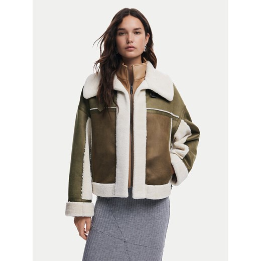 Desigual Kożuch Chaq 24WWEWB7 Khaki Regular Fit ze sklepu MODIVO w kategorii Kożuchy - zdjęcie 182688583