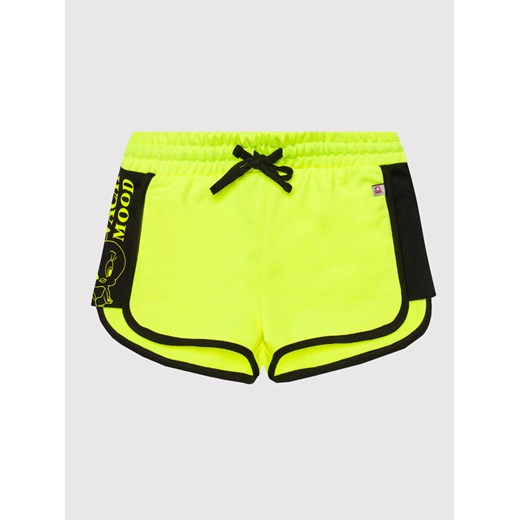 United Colors Of Benetton Szorty sportowe LOONEY TUNES 3BT0C900T Zielony Regular Fit ze sklepu MODIVO w kategorii Spodenki dziewczęce - zdjęcie 182690181