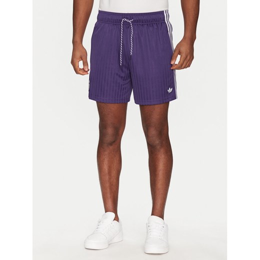 adidas Szorty sportowe Real Madrid Terrace Icons JF2586 Fioletowy Loose Fit ze sklepu MODIVO w kategorii Spodenki męskie - zdjęcie 182691703
