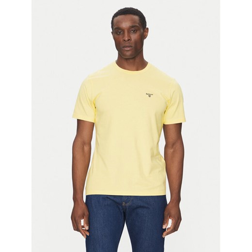 Barbour T-Shirt Essential Sports MTS0331YE36 Żółty Tailored Fit ze sklepu MODIVO w kategorii T-shirty męskie - zdjęcie 182692331
