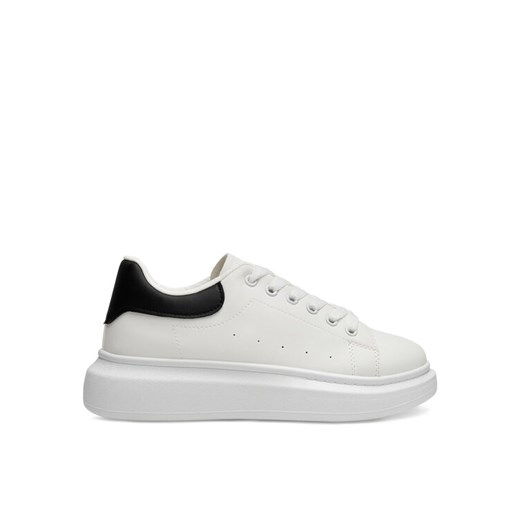 DeeZee Sneakersy WFA2910-1 Biały ze sklepu MODIVO w kategorii Buty sportowe damskie - zdjęcie 182692650