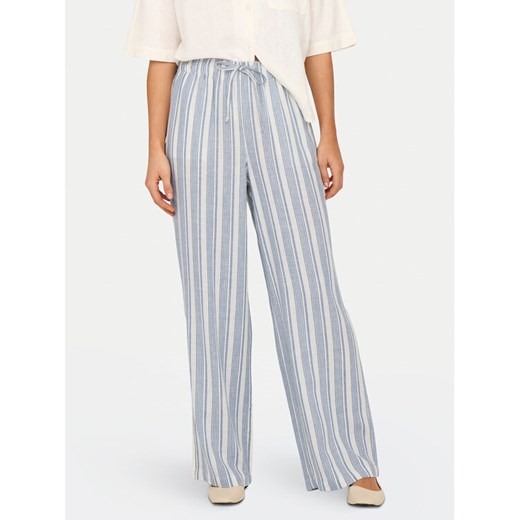 ONLY Spodnie materiałowe Caro 15291807 Błękitny Loose Fit ze sklepu MODIVO w kategorii Spodnie damskie - zdjęcie 182694051