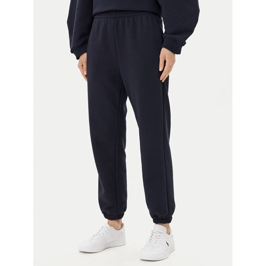 ViCOLO Spodnie dresowe TD0573 Granatowy Regular Fit ze sklepu MODIVO w kategorii Spodnie damskie - zdjęcie 182694332