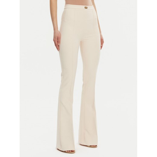 Elisabetta Franchi Spodnie outdoor 8053686307125 Biały Regular Fit ze sklepu MODIVO w kategorii Spodnie damskie - zdjęcie 182694490