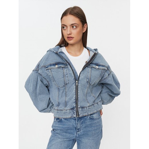 Noisy May Kurtka jeansowa Alviva 27028452 Niebieski Relaxed Fit ze sklepu MODIVO w kategorii Kurtki damskie - zdjęcie 182696421