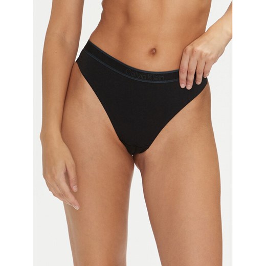 Calvin Klein Underwear Stringi 000QF7954E Czarny ze sklepu MODIVO w kategorii Majtki damskie - zdjęcie 182697172