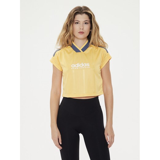 adidas T-Shirt Tiro Summer IS0726 Żółty Slim Fit ze sklepu MODIVO w kategorii Bluzki damskie - zdjęcie 182697290