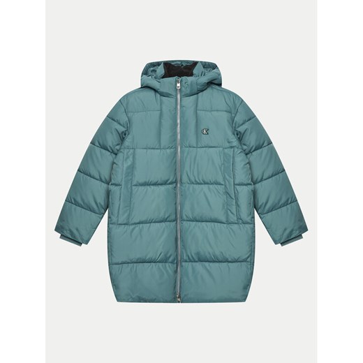 Calvin Klein Jeans Kurtka zimowa Essential IB0IB02168 Niebieski Relaxed Fit ze sklepu MODIVO w kategorii Kurtki chłopięce - zdjęcie 182697343