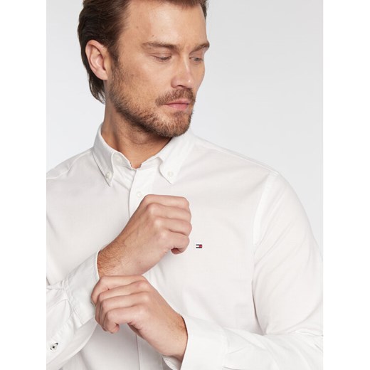 Tommy Hilfiger Koszula Oxford MW0MW25037 Biały Regular Fit ze sklepu MODIVO w kategorii Koszule męskie - zdjęcie 182697354