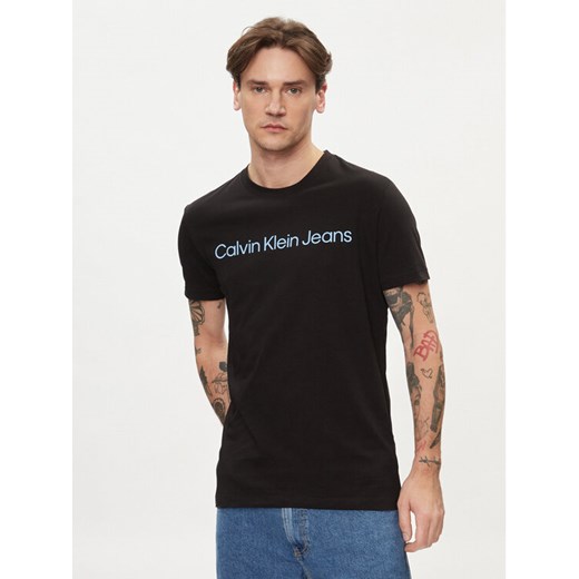 Calvin Klein Jeans T-Shirt J30J322344 Czarny Slim Fit ze sklepu MODIVO w kategorii T-shirty męskie - zdjęcie 182697573
