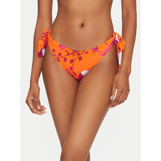 Chantelle Dół od bikini Icon C16VA5 Pomarańczowy ze sklepu MODIVO w kategorii Stroje kąpielowe - zdjęcie 182698994