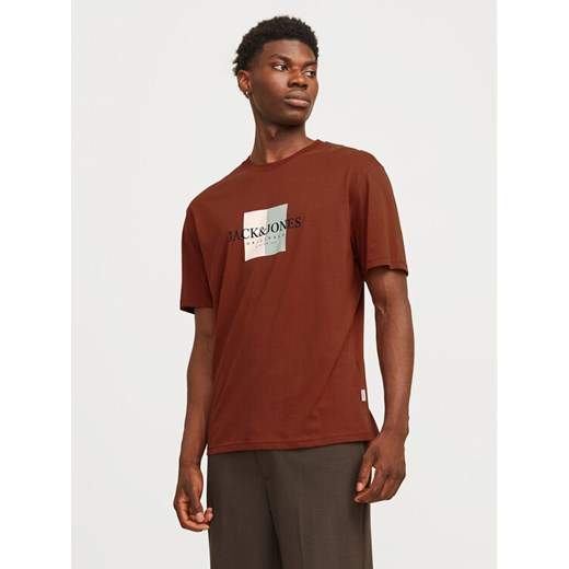 Jack&Jones T-Shirt Fredeiksberg 12262492 Brązowy Regular Fit ze sklepu MODIVO w kategorii T-shirty męskie - zdjęcie 182699034