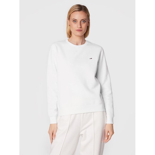 Tommy Jeans Bluza Fleece DW0DW09227 Biały Regular Fit ze sklepu MODIVO w kategorii Bluzy damskie - zdjęcie 182699710
