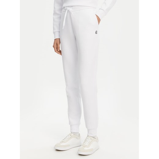Armani Exchange Spodnie dresowe XW000824 AF10818 U0002 Biały Regular Fit ze sklepu MODIVO w kategorii Spodnie damskie - zdjęcie 182700561