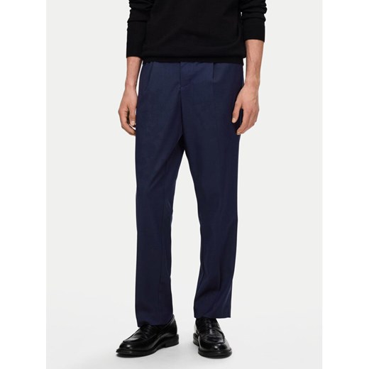 Selected Homme Spodnie materiałowe 16094358 Granatowy Tapered Fit ze sklepu MODIVO w kategorii Spodnie męskie - zdjęcie 182701113
