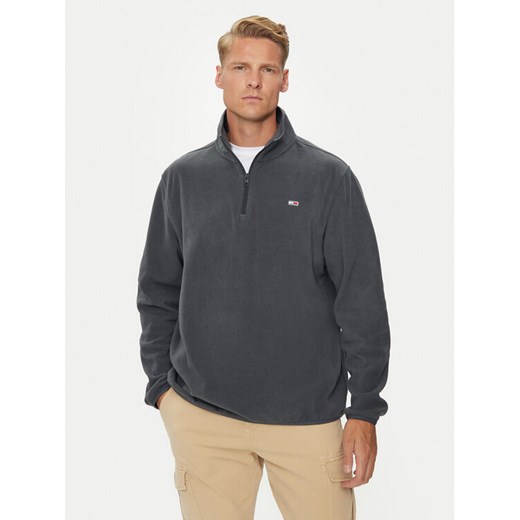 Tommy Jeans Polar Flag DM0DM20508 Szary Regular Fit ze sklepu MODIVO w kategorii Bluzy męskie - zdjęcie 182702351