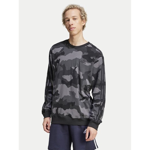 adidas Bluza Seasonal Essentials Camouflage IY6633 Szary Regular Fit ze sklepu MODIVO w kategorii Bluzy męskie - zdjęcie 182702700