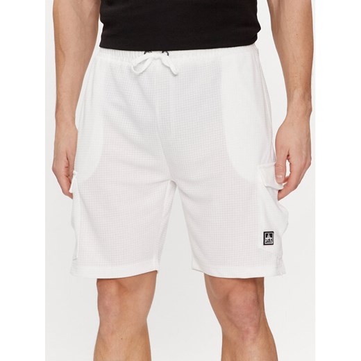 Brave Soul Szorty sportowe MSRT-516FALCO Biały Slim Fit ze sklepu MODIVO w kategorii Spodenki męskie - zdjęcie 182702794