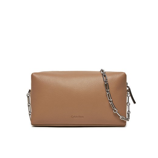 Calvin Klein Torebka Ck Plaque Camera Bag K60K612788 Brązowy ze sklepu MODIVO w kategorii Listonoszki - zdjęcie 182703814