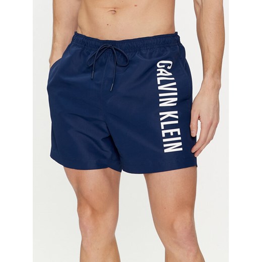 Calvin Klein Swimwear Szorty kąpielowe KM0KM01004 Granatowy Regular Fit ze sklepu MODIVO w kategorii Kąpielówki - zdjęcie 182703934