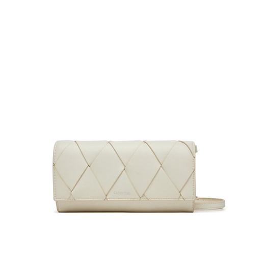 Calvin Klein Torebka Ck Woven Convertible Wallet Bag K60K612970 Biały ze sklepu MODIVO w kategorii Listonoszki - zdjęcie 182703962