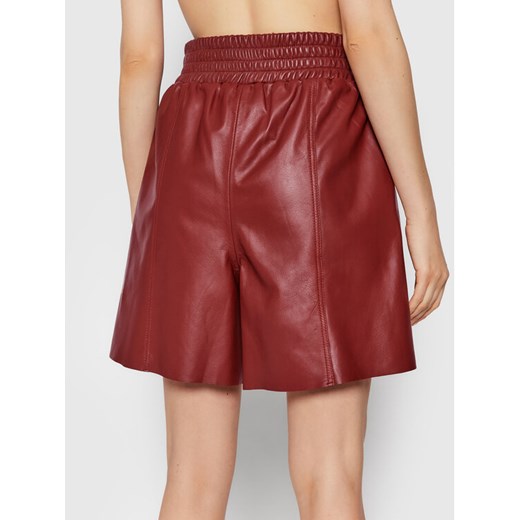 Gestuz Szorty skórzane Liljagz 10905351 Bordowy Relaxed Fit ze sklepu MODIVO w kategorii Szorty - zdjęcie 182705813