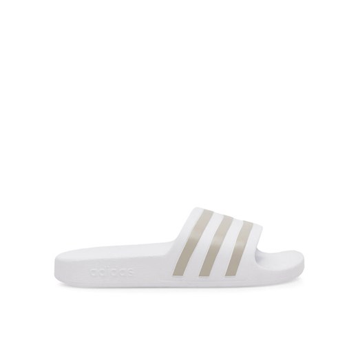 adidas Klapki ADILETTE AQUA EF1730 Biały ze sklepu MODIVO w kategorii Klapki damskie - zdjęcie 182707243
