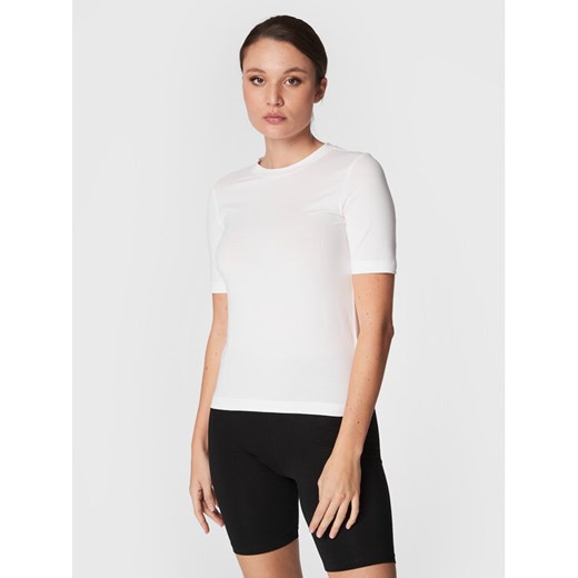 Gina Tricot T-Shirt Basic 17937 Biały Regular Fit ze sklepu MODIVO w kategorii Bluzki damskie - zdjęcie 182707450