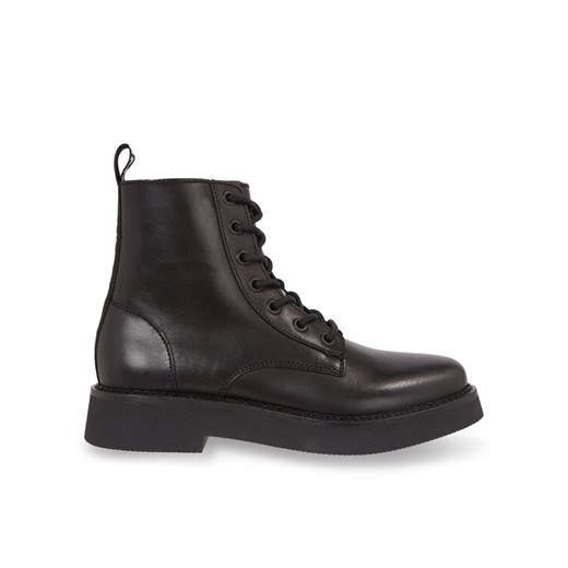 Tommy Jeans Botki Tjw Lace Up Flat Boot EN0EN02310 Czarny ze sklepu MODIVO w kategorii Workery damskie - zdjęcie 182707883