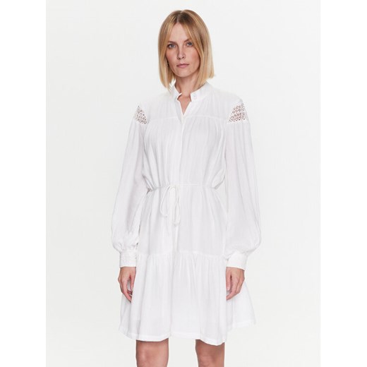 Bruuns Bazaar Sukienka codzienna Leora BBW3156 Biały Regular Fit ze sklepu MODIVO w kategorii Sukienki - zdjęcie 182708321