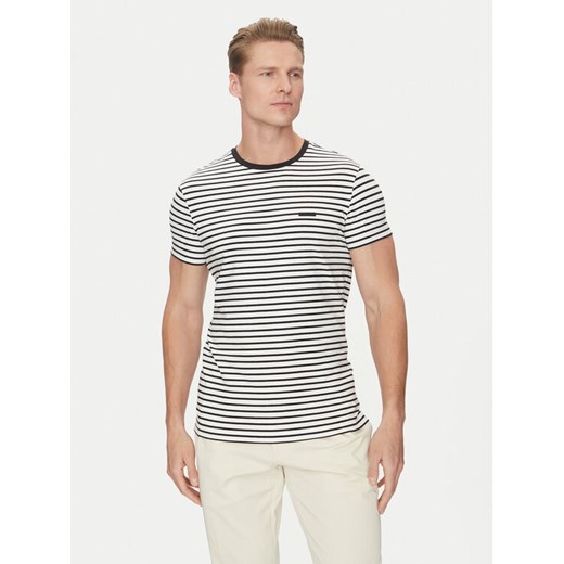 Calvin Klein T-Shirt K10K114177 Czarny Slim Fit ze sklepu MODIVO w kategorii T-shirty męskie - zdjęcie 182708483